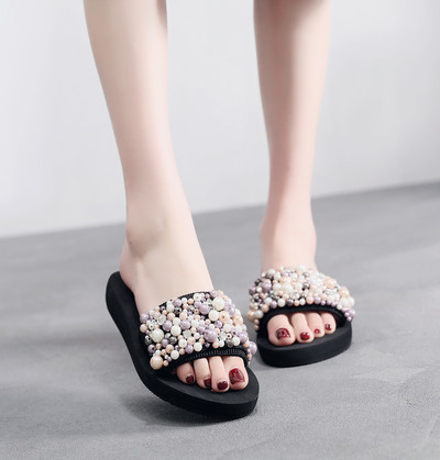 Sieviešu čības ar pērlēm un platformu vairākās krāsās