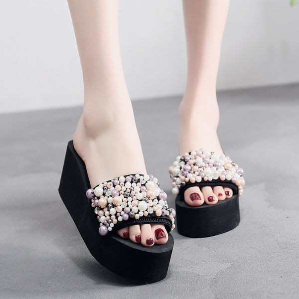 Sieviešu čības ar pērlēm un platformu vairākās krāsās