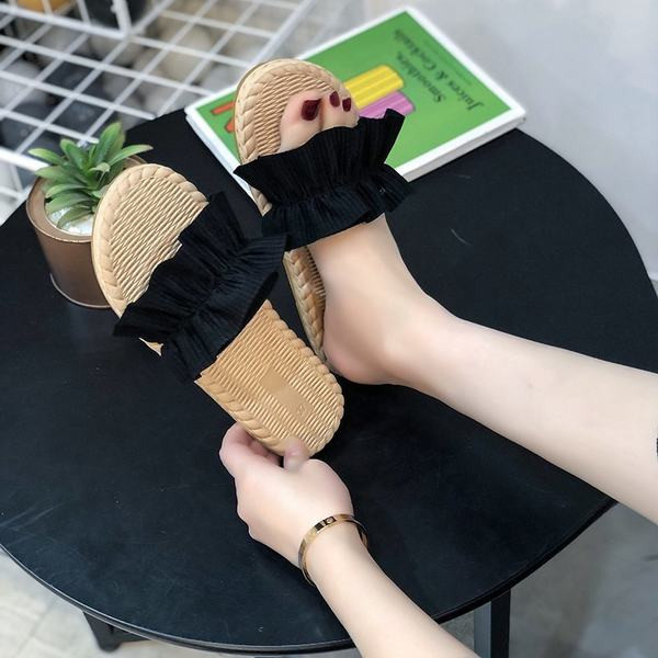 Ikdienas sieviešu čības ar plakanu zoli un lokām - vairākas krāsas