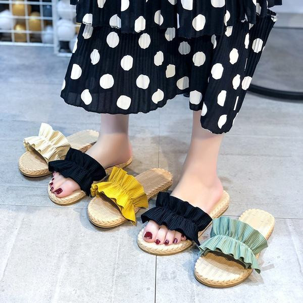 Ikdienas sieviešu čības ar plakanu zoli un lokām - vairākas krāsas