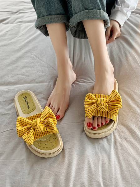 Model nou de papuci cu dungi cu panglica in trei culori