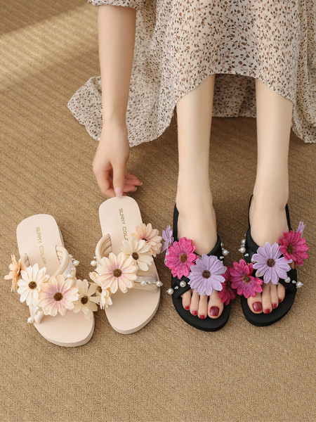 Jauns sieviešu čību modelis ar 3D ziediem