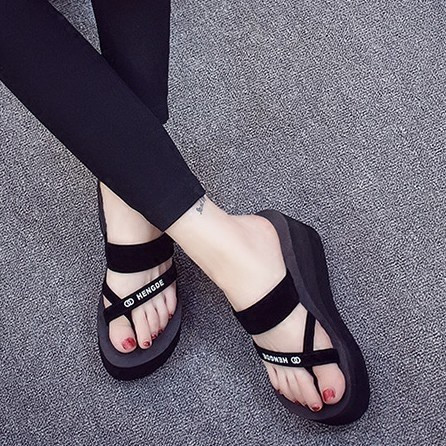 Sieviešu čības starp pirkstiem ar 7 cm platformu