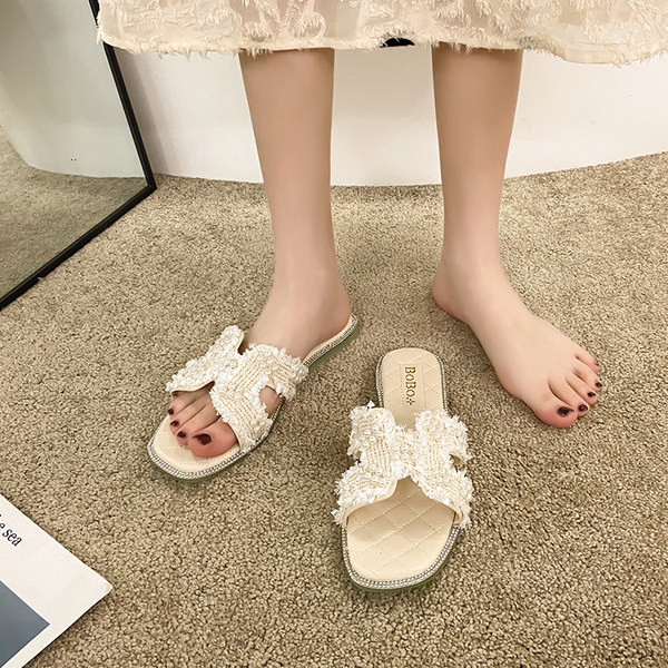 Papuci patrati dama cu perle si pietre decorative