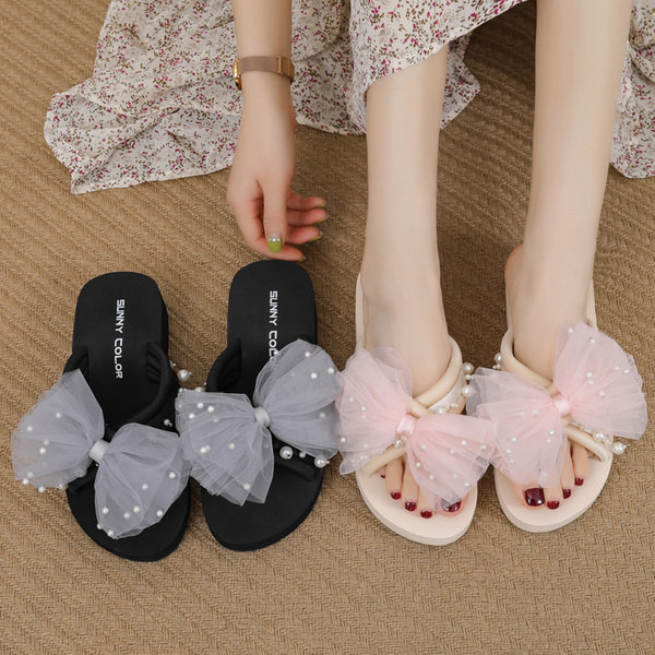 Jauns sieviešu čību modelis ar lentīti un pērlēm