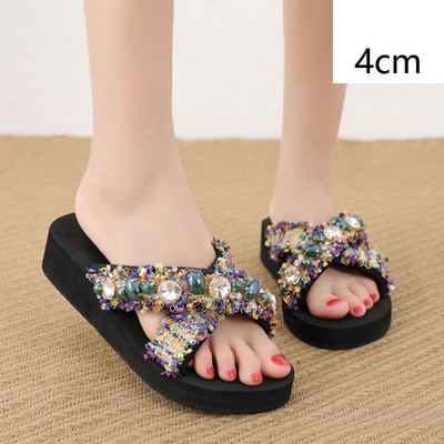 Καθημερινές γυναικείες παντόφλες με χάντρες και πέτρες