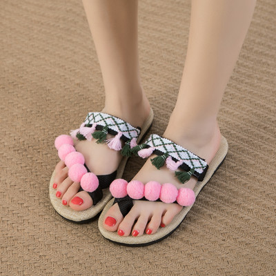 Papuci casual cu elemente 3D și talpă plată