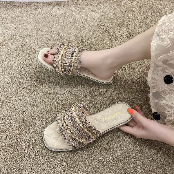 Papuci dama cu element metalic si pietre decorative