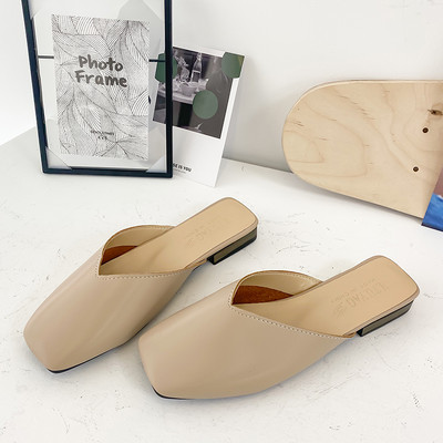 Papuci dama inchisi patrati din piele ecologica