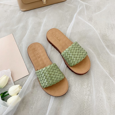 Papuci de dama in trei culori cu talpa plata