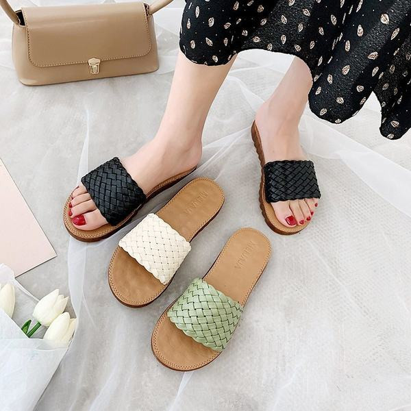 Papuci de dama in trei culori cu talpa plata