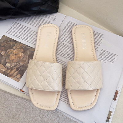 Γυναικείες παντόφλες casual από οικολογικό δέρμα - απλό μοντέλο