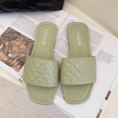 Γυναικείες παντόφλες casual από οικολογικό δέρμα - απλό μοντέλο