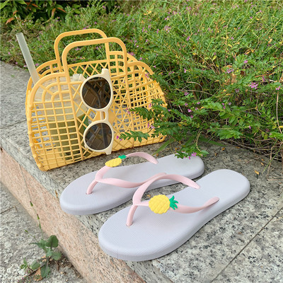 Γυναικεία καλοκαιρινά σαγιονάρες με εφαρμογή 3D