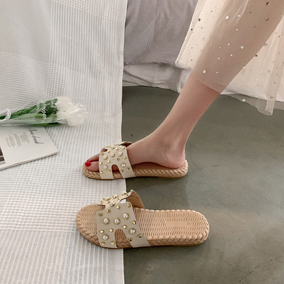 Jauna modeļa sieviešu modernas čības ar pērlēm divās krāsās