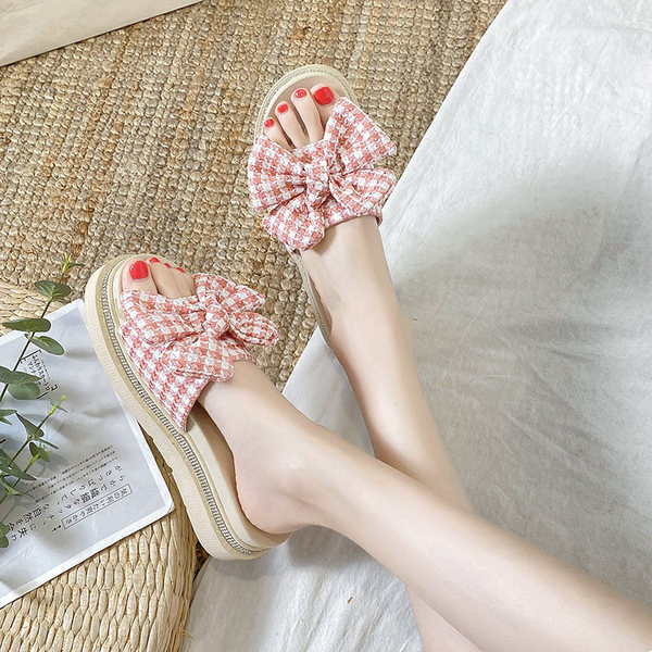 Papuci moderni cu platforma si panglica textila