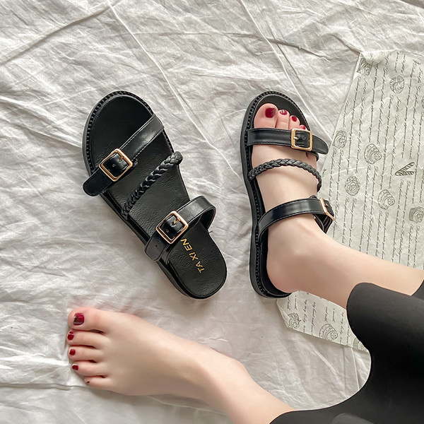 Papuci de dama cu catarama din imitatie de piele doua culori