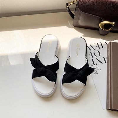 Jauns sieviešu čību modelis ar lentīti trīs krāsās