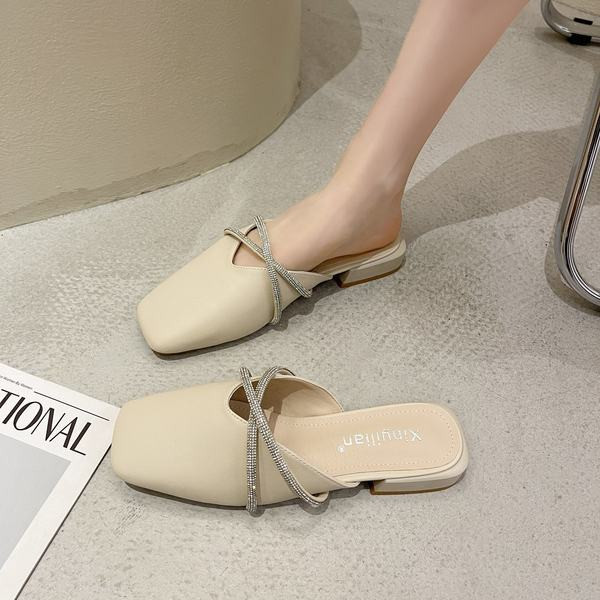 Papuci de dama din imitatie de piele cu pietre in doua culori