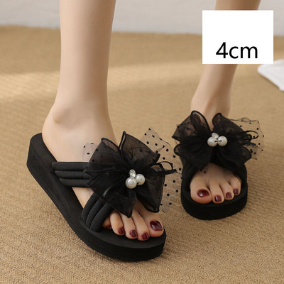 Papuci de dama actuali cu panglica si perle