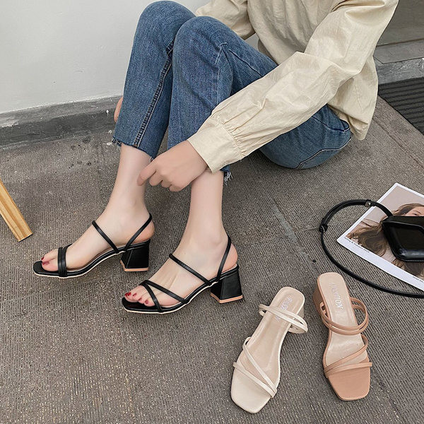 Papuci casual cu bretele subțiri din piele și toc mic și gros