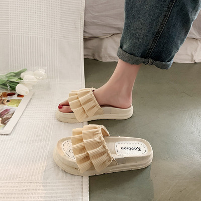 Ikdienas sieviešu čības ar cirtām vairākās krāsās