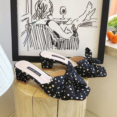 Model nou de papuci din material textil cu toc jos