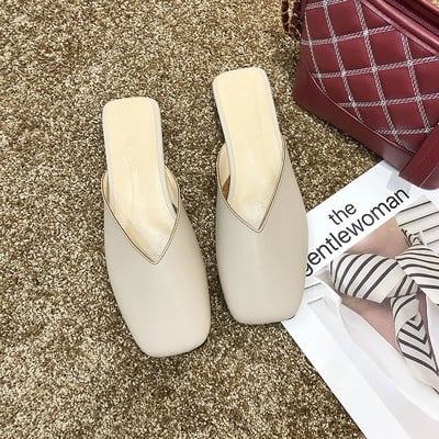 Papuci de dama inchisi din piele ecologica cu toc inalt de 3 cm