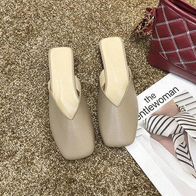 Papuci de dama inchisi din piele ecologica cu toc inalt de 3 cm