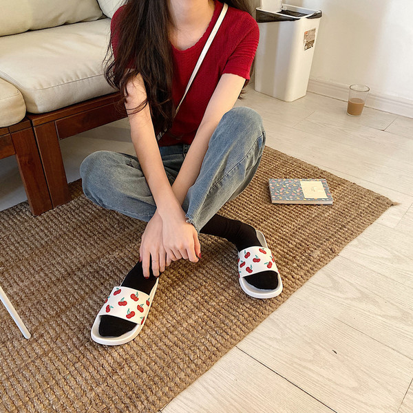 Model nou de vara, papuci de dama alb-negru cu aplicatie 3D