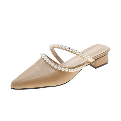 Papuci de damă ascuțiți cu perle