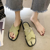 Papuci casual cu bretele incrucisate din piele ecologica pentru femei