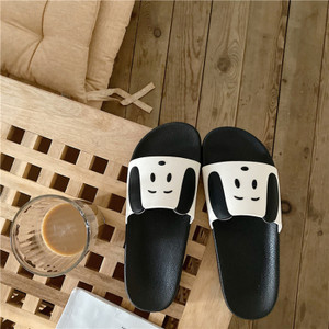 Νέο μοντέλο γυναικείες παντόφλες σιλικόνης με επίπεδη σόλα