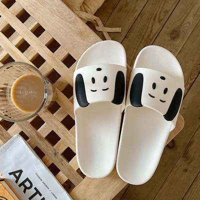 Νέο μοντέλο γυναικείες παντόφλες σιλικόνης με επίπεδη σόλα