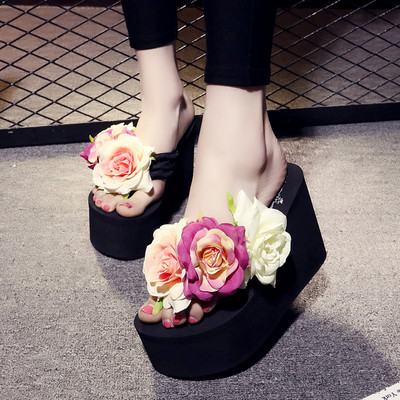 Papuci moderni de dama cu platforma de 11 cm si flori