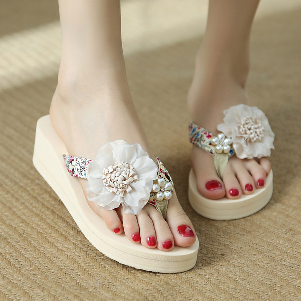 Papuci de damă cu floare 3D și platformă