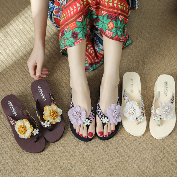 Papuci de damă cu floare 3D și platformă