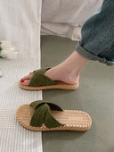 Model nou de papuci casual dama cu bretele incrucisate