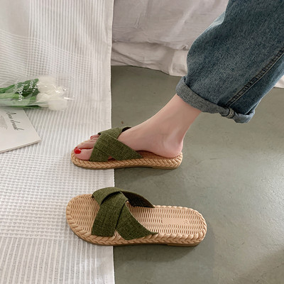 Model nou de papuci casual dama cu bretele incrucisate