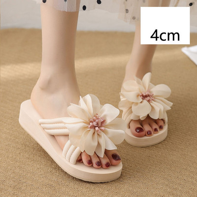 Παντόφλες σύγχρονές γυναικείες με τρισδιάστατο λουλούδι