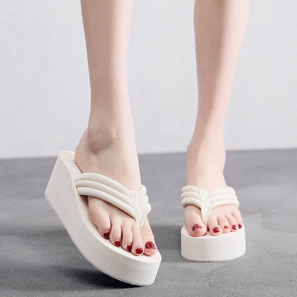 Παντόφλες casual  γυναικείες ανάμεσα στα δάχτυλα με σόλα 6 cm