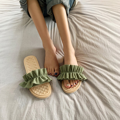 Model nou de papuci cu talpa plate si bucle pentru femei