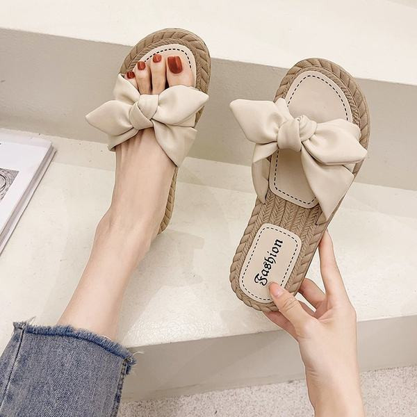 Papuci moderni de dama din imitatie de piele cu talpa plata