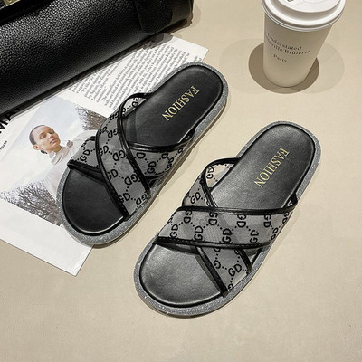 Papuci de dama cu bretele transparente incrucisate