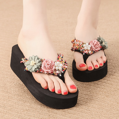 Γυναικείες παντόφλες με λουλούδια 3D και ψηλή σόλα