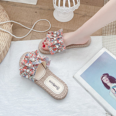 Γυναικείες παντόφλες casual με υφασμάτινα λουράκια και πέρλες