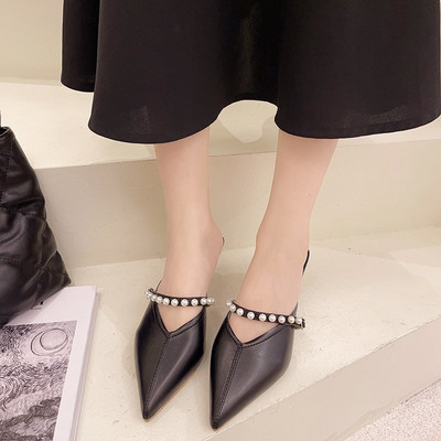 Papuci casual dama cu perle - model ascutit