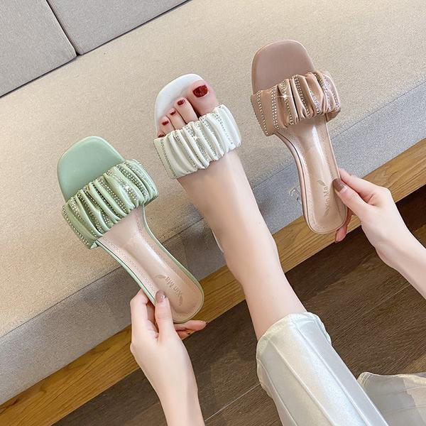 Sieviešu modernas čības ar caurspīdīgu papēdi