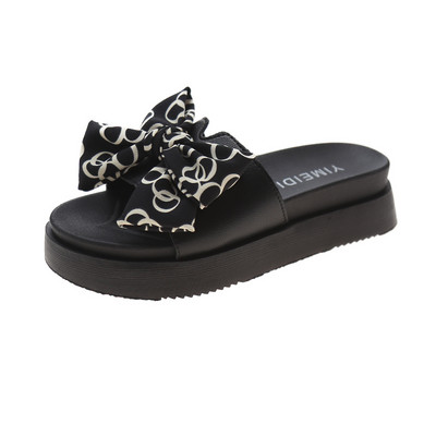 Casual γυναικείες παντόφλες με κορδέλα - σε τρία χρώματα