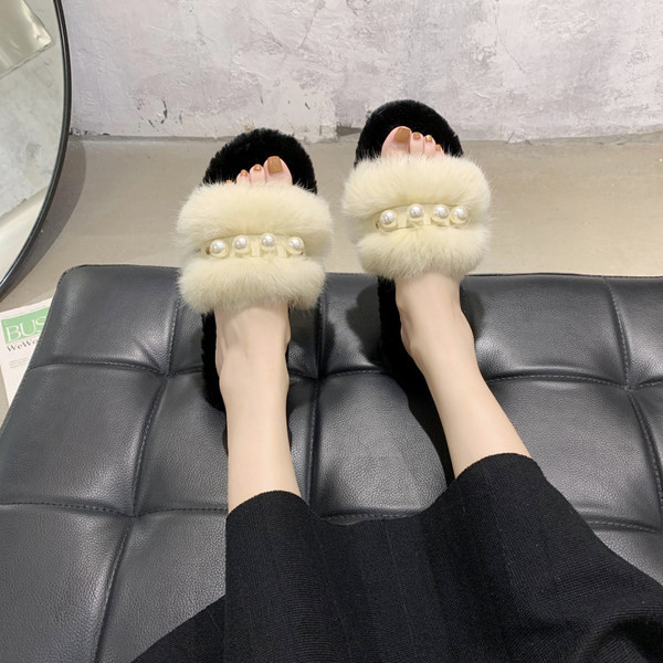 Model nou de papuci dama puf cu perle in mai multe culori